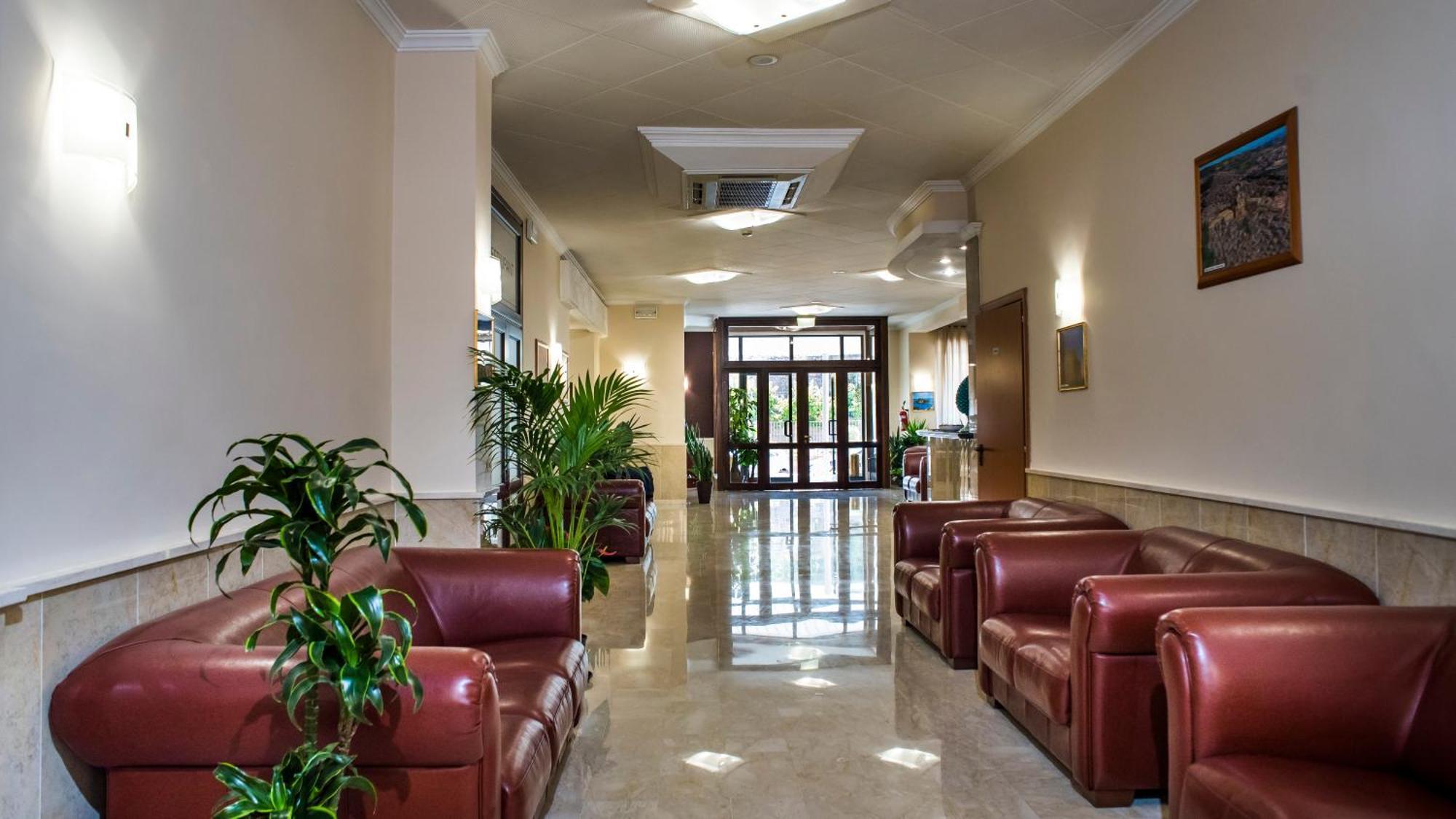 Gh Hotel Piazza Armerina Exterior photo